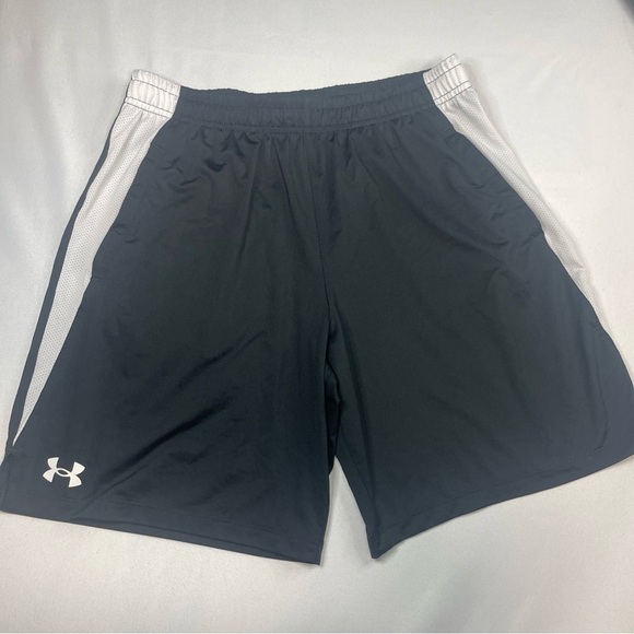 Under Armour Black and White Athletic Shorts Performance Fit - Picture 1 of 5